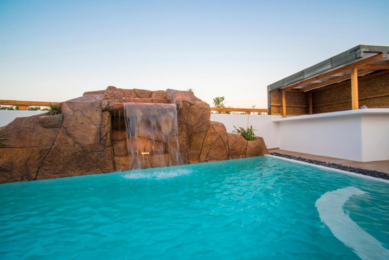 La Belle Vie - Santorini - Adults Only Apartment Kamari  Exterior photo