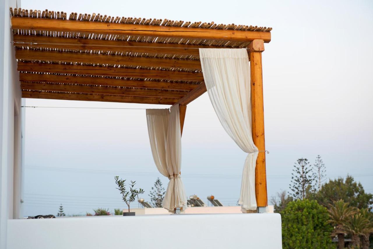 La Belle Vie - Santorini - Adults Only Apartment Kamari  Exterior photo